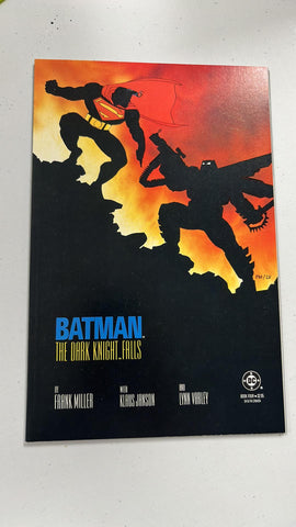 Batman: the Dark Knight Returns #4
