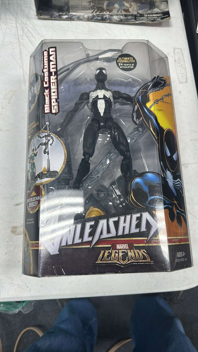 BLACK COSTUME SPIDER-MAN MARVEL LEGENDS UNLEASHED ACTION FIGURE