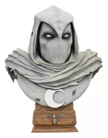 Marvel Legends in 3-Dimensions: Moon Knight 1:2 Scale Bust